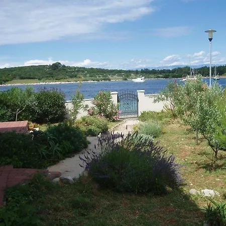 Blue Apartament Ilovik